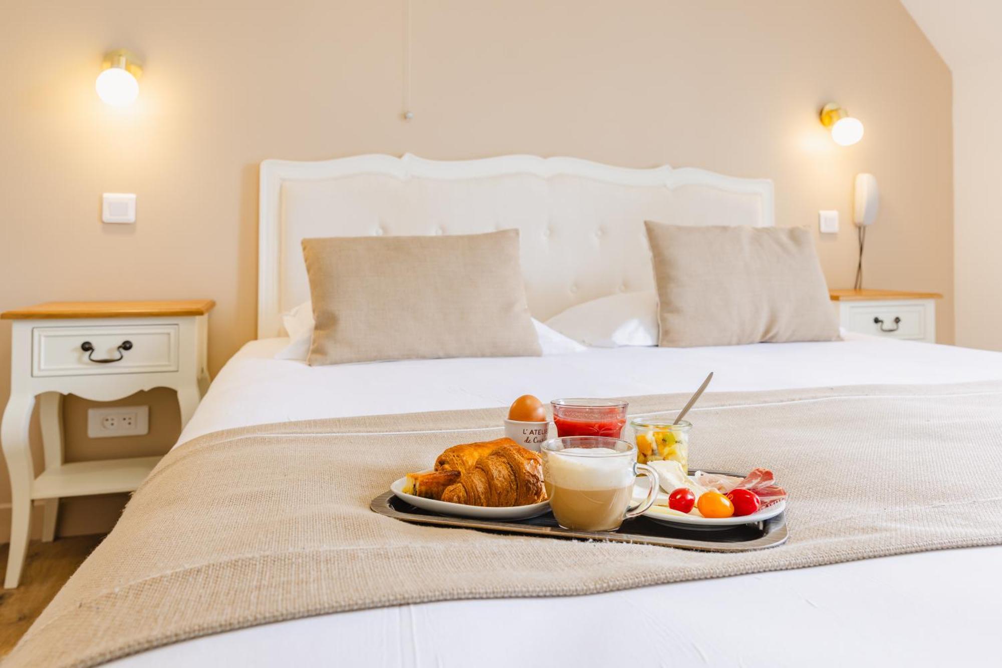 Demeures & Chateaux - Hotel De La Porte Saint-Malo Ντινάν Εξωτερικό φωτογραφία